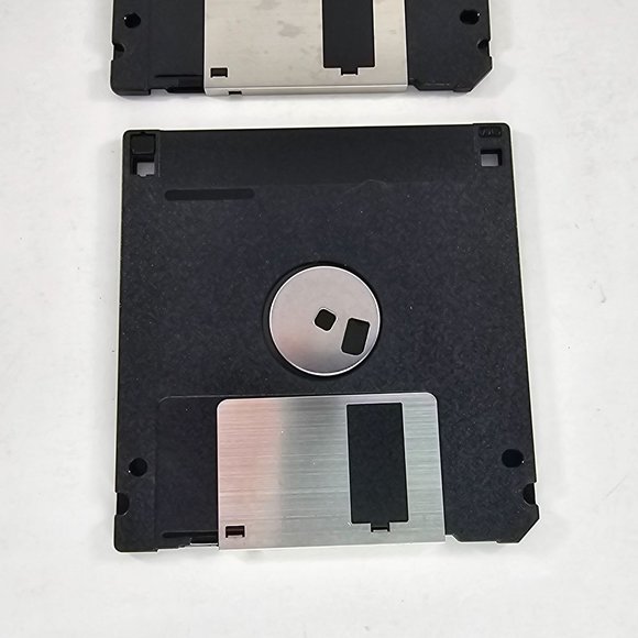 Ultrabots By NovaLogic PC Game 1993 3.5" Diskettes Floppy Disk - Picture 6 of 6